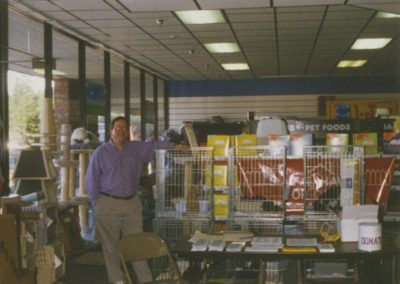 1995 - Doug at Pet Depot Superstore adoption event